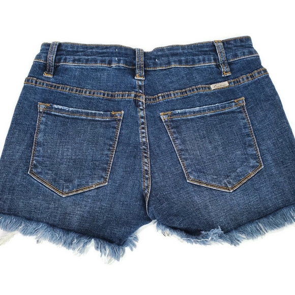 Leopard Pocket KanCan Jean Shorts Distressed Size Small - Picture 6 of 12